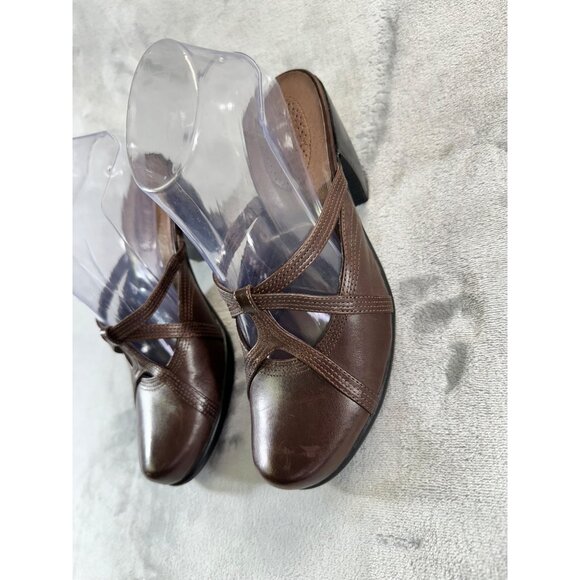 Clarks womens shoes size 7M brown leather strappy mules - Picture 14 of 16